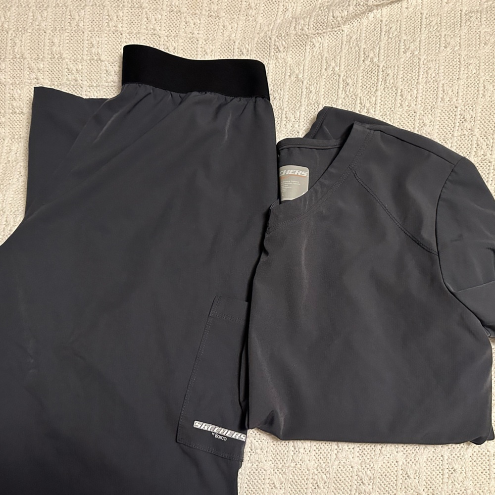 Sketchers Scrub Set